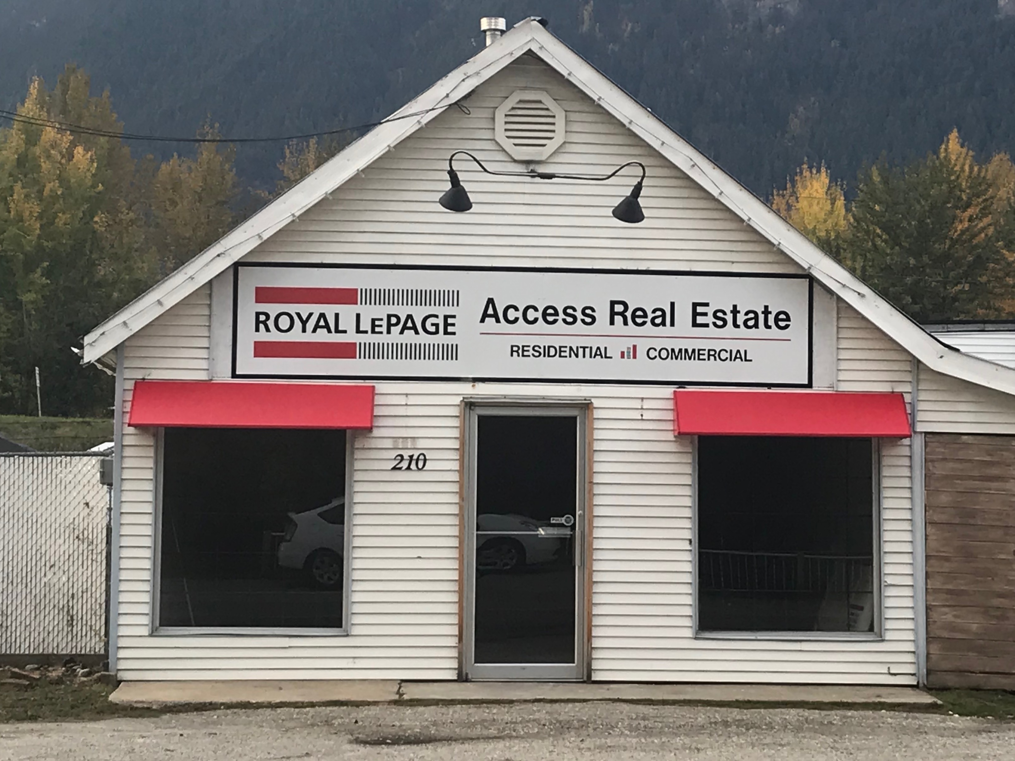 Royal LePage Access Real Estate - 210 FINLAYSON STREET, SICAMOUS, BC, V0E 2V1