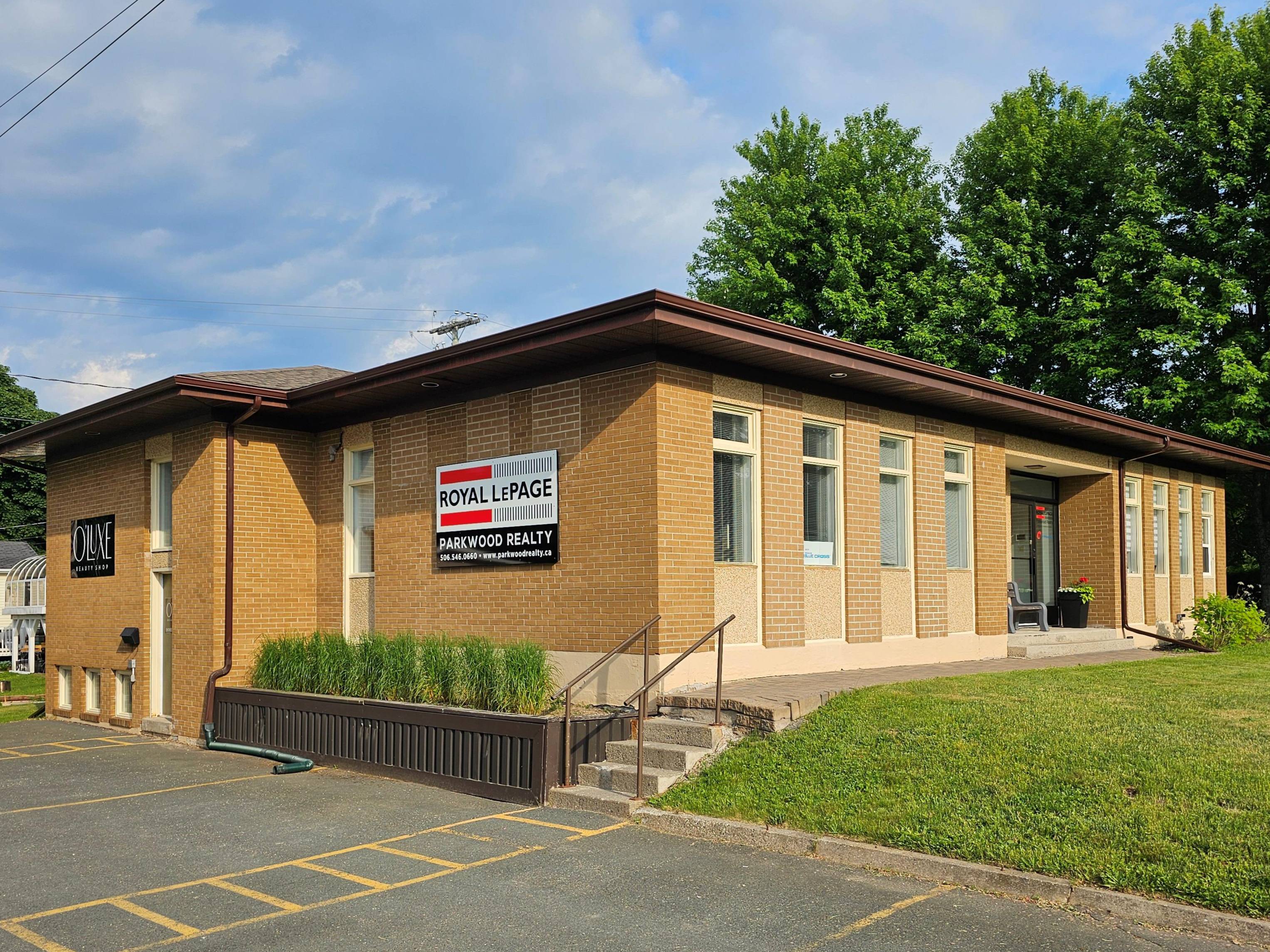 Royal LePage Parkwood Realty - 1370 Johnson Avenue, Bathurst, NB, E2A 3T7