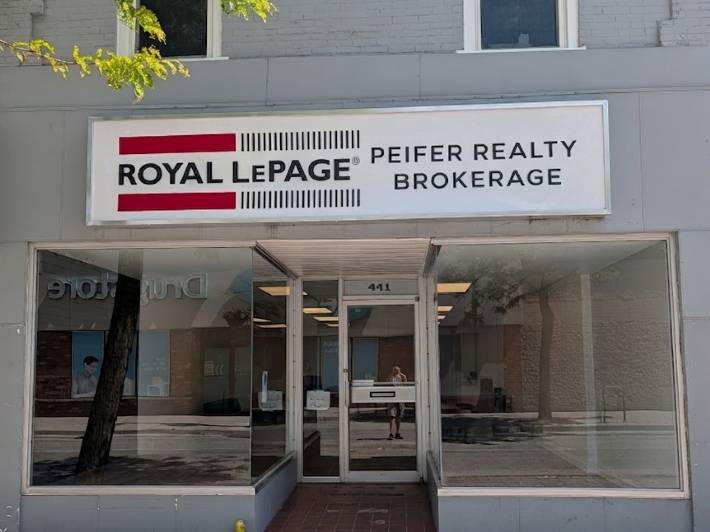 Royal LePage Peifer Realty - 441 James Street, Wallaceburg, ON, N8A 2N8